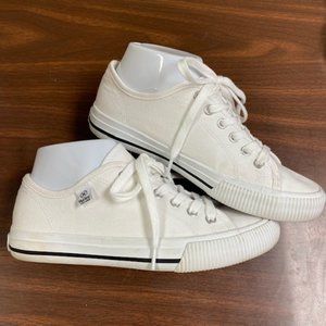 Hurley Carrie Canvas Sneakers Low Top Lace Up, size 6‎